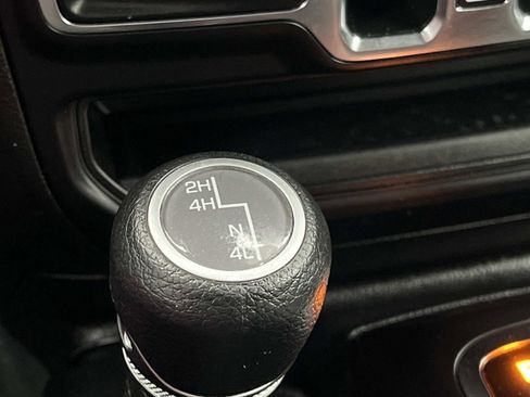 Used 2024 Jeep Wrangler Sport S image 24