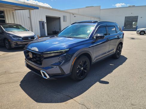Used 2023 Honda CR-V Sport Touring image 9