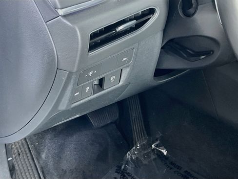 Used 2022 Hyundai Sonata Limited FWD image 10
