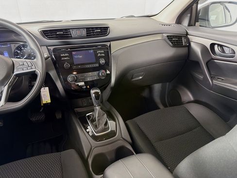 Used 2018 Nissan Rogue Sport S w/ S Appearance Package image 23