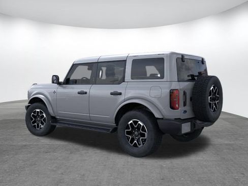 New 2026 Ford Bronco Outer Banks AWD/4WD image 4