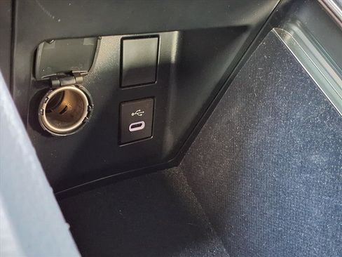 Used 2025 Toyota Crown Nightshade image 13