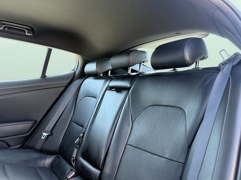 Used 2022 Kia Stinger GT-Line image 34