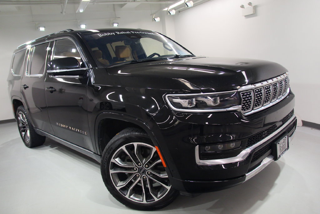 Used 2022 Jeep Grand Wagoneer Series III w/ Rear Seat Video Group 1 AWD/4WD image 10