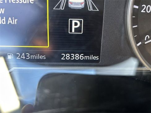 Used 2023 Nissan Versa SR w/ Trunk Package image 35