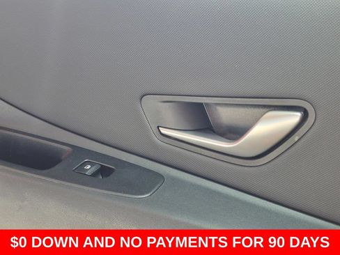 Used 2025 Hyundai Elantra SEL FWD image 26