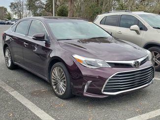 Used 2017 Toyota Avalon Limited video 1