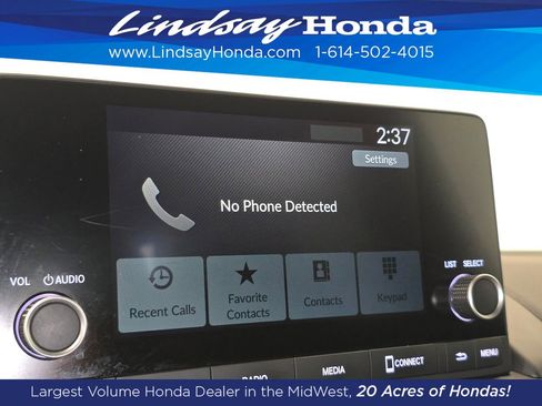 Used 2025 Honda Pilot Sport image 17