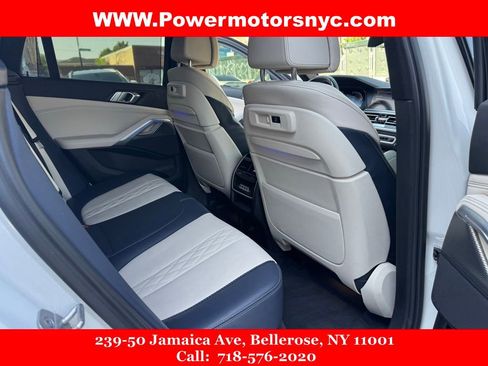 Used 2022 BMW X6 xDrive40i w/ Executive Package AWD/4WD image 27