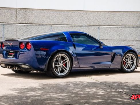 Used 2006 Chevrolet Corvette Z06 w/ Preferred Equipment Group RWD image 42