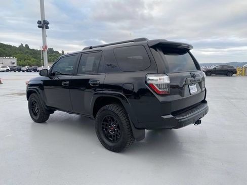 Certified 2020 Toyota 4Runner TRD Off-Road Premium w/ Moonroof Package AWD/4WD image 7