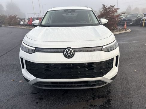 New 2026 Volkswagen Tiguan S FWD image 2