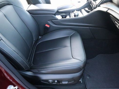 New 2025 Jeep Grand Cherokee L Limited AWD/4WD image 15