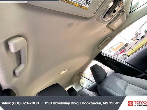 Used 2024 Toyota Corolla LE image 16