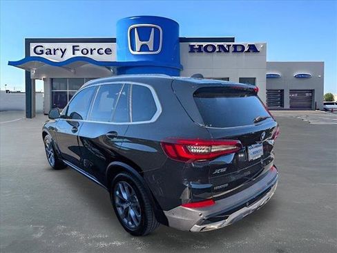 Used 2023 BMW X5 sDrive40i w/ Premium Package image 3