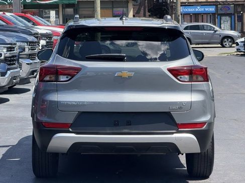 Used 2023 Chevrolet TrailBlazer LT w/ Convenience Package image 6