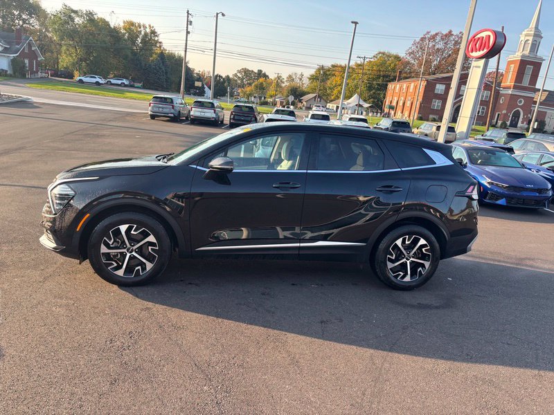 Certified 2024 Kia Sportage EX FWD image 5