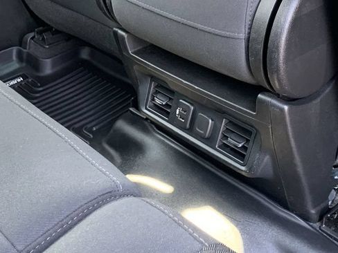 Used 2019 Chevrolet Silverado 1500 LT w/ All-Star Edition AWD/4WD image 35