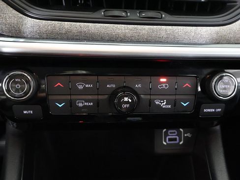 Used 2022 Jeep Compass Latitude w/ Convenience Group image 49