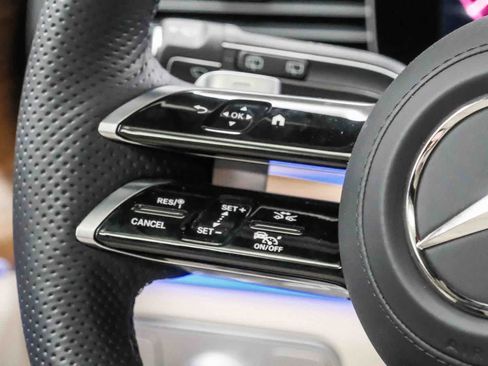 New 2026 Mercedes-Benz GLS 580 4MATIC image 22