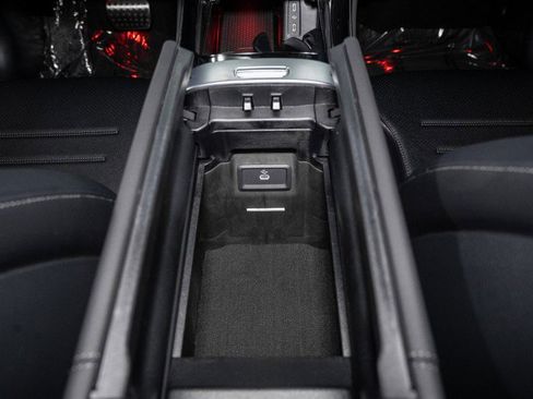 Certified 2026 Mercedes-Benz GLC 300 image 24