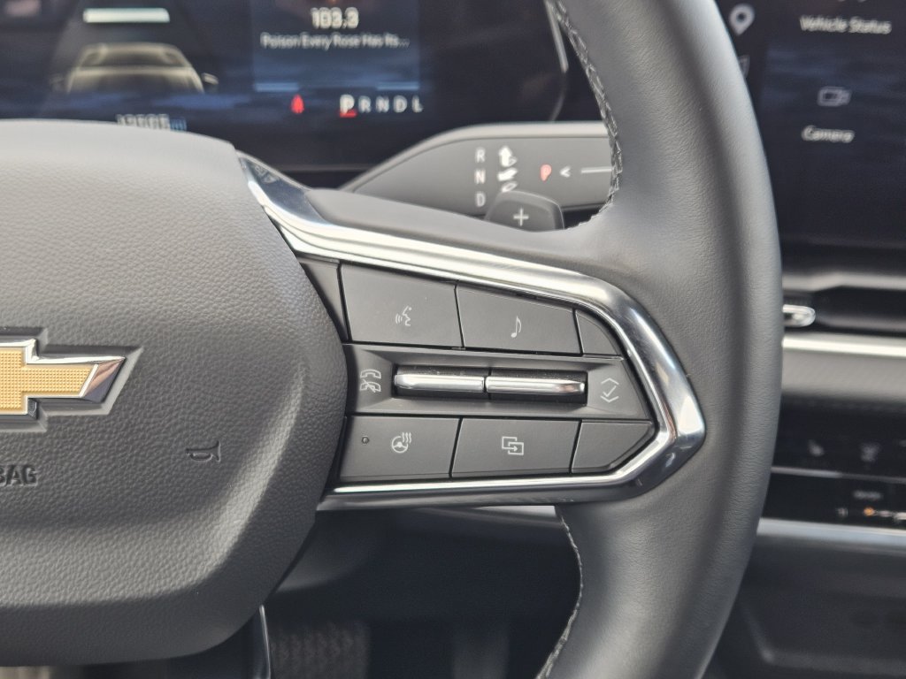 Used 2026 Chevrolet Equinox LT FWD image 28