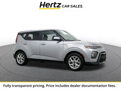 Used 2025 Kia Soul LX w/ LX Technology Package FWD image 1