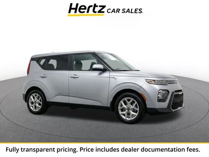 Used 2025 Kia Soul LX w/ LX Technology Package