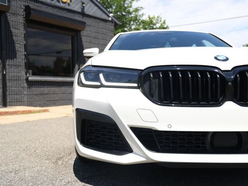 Used 2022 BMW M550i xDrive AWD/4WD image 46