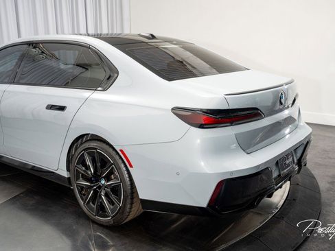 Used 2023 BMW 740i 740i w/ Parking Assistance Package image 14