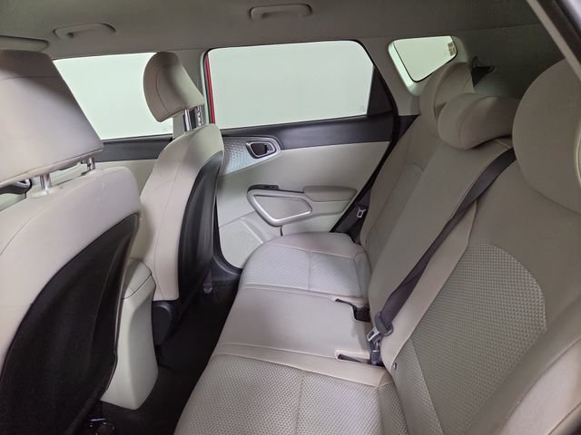 Certified 2023 Kia Soul LX w/ LX Technology Package FWD image 14