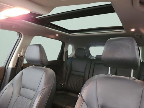 Used 2021 Nissan Rogue Platinum image 22