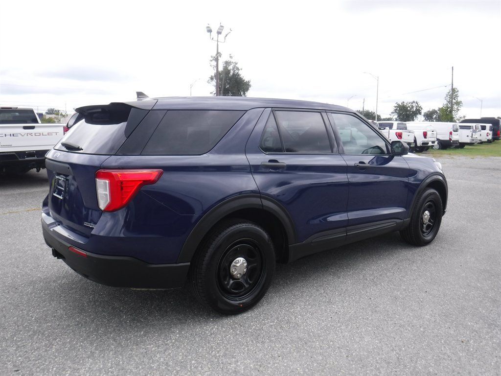 Used 2021 Ford Explorer 4WD Police Interceptor image 2
