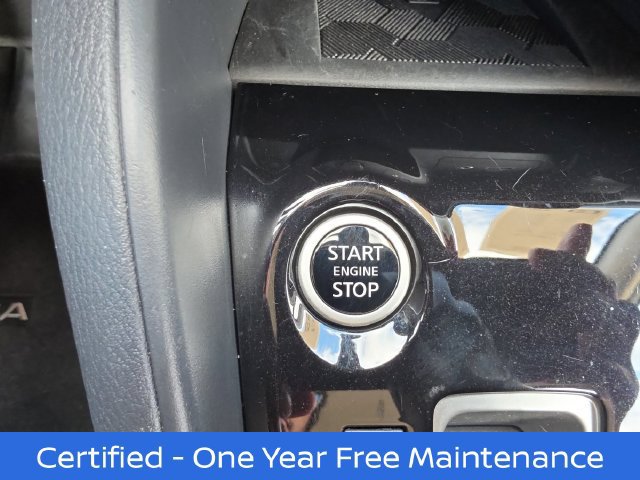 Certified 2025 Nissan Versa SV w/ Trunk Package FWD image 28