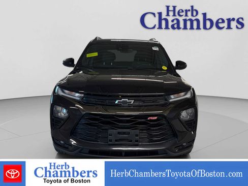Used 2022 Chevrolet TrailBlazer RS AWD/4WD image 2