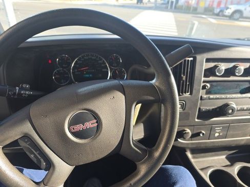 Used 2021 GMC Savana 2500 Work Van w/ Driver Convenience Package image 2