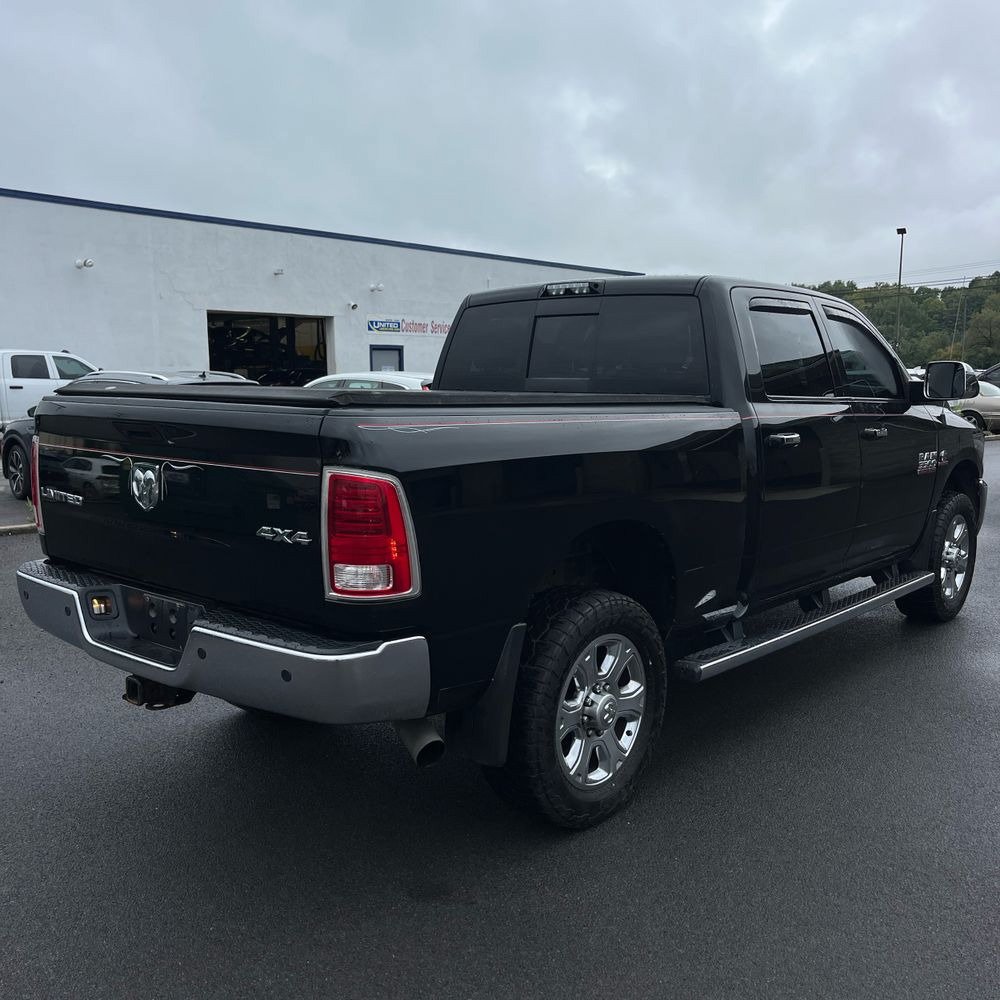 Used 2014 RAM 3500 Laramie Longhorn AWD/4WD image 3