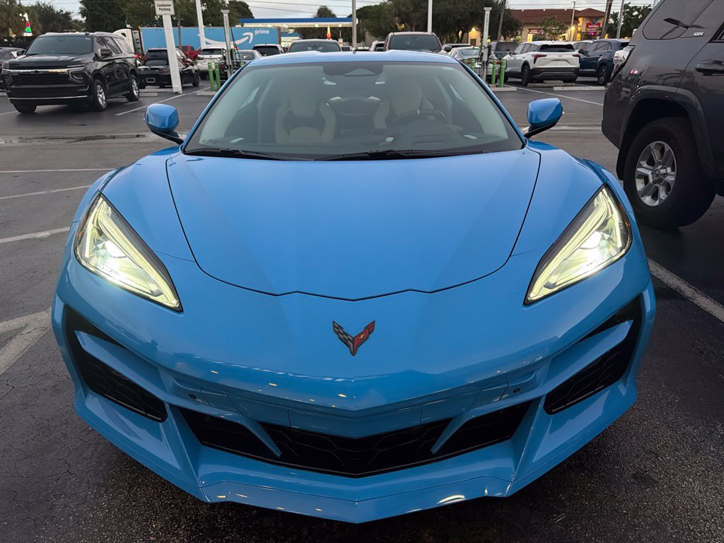 Used 2024 Chevrolet Corvette E-Ray AWD/4WD image 9