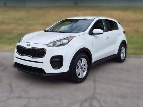 Used 2017 Kia Sportage LX FWD image 7