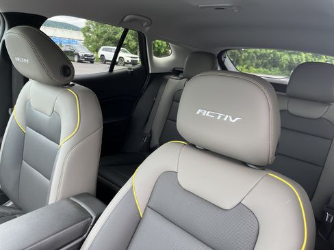New 2026 Chevrolet Trax ACTIV w/ Driver Confidence Package FWD image 32