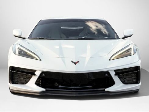 Used 2020 Chevrolet Corvette Stingray Preferred Cpe w/ 2LT Preferred Equipment Group RWD image 3