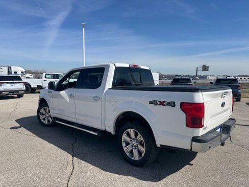 Used 2020 Ford F150 Lariat image 6