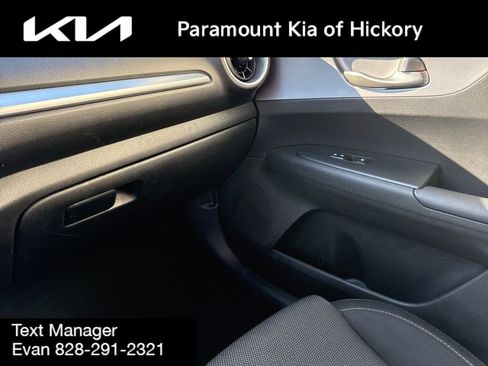 Used 2022 Kia Forte LXS image 24