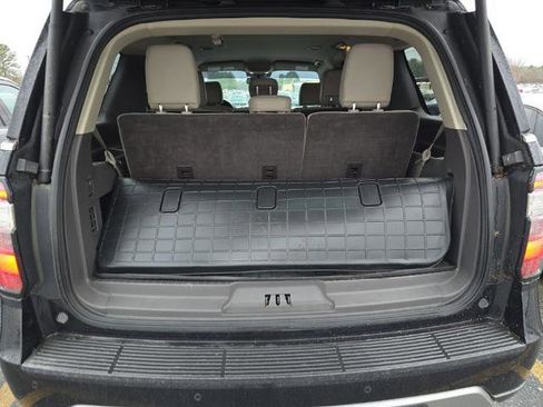 Used 2019 Ford Expedition Limited image 16