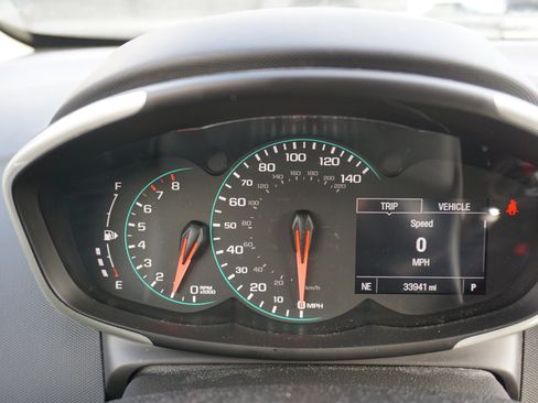 Used 2020 Chevrolet Sonic LT w/ Convenience Package image 9