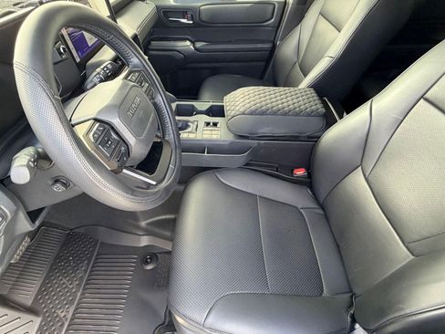 Certified 2024 Toyota Land Cruiser image 15