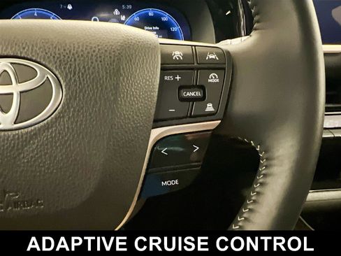 Used 2025 Toyota Crown Signia image 35