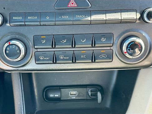Certified 2021 Kia Sportage LX image 13