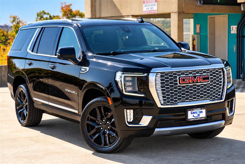 Used 2021 GMC Yukon Denali w/ Denali Premium Package AWD/4WD image 8