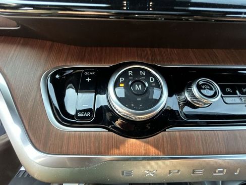 New 2026 Ford Expedition King Ranch image 26